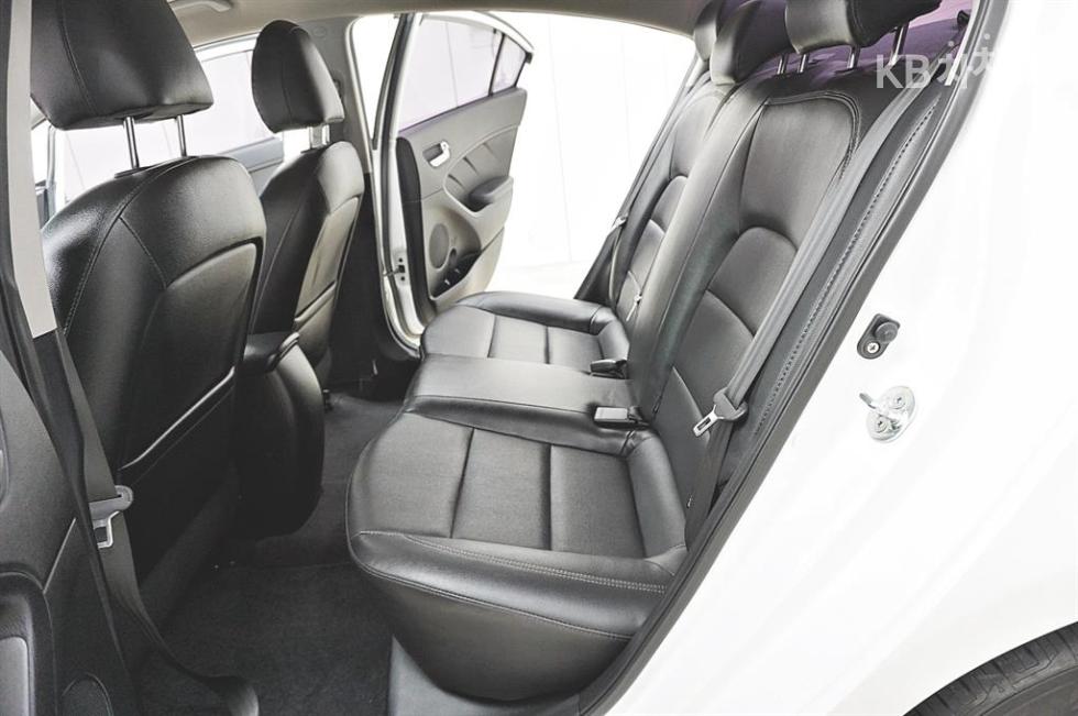 2013 - kia k3