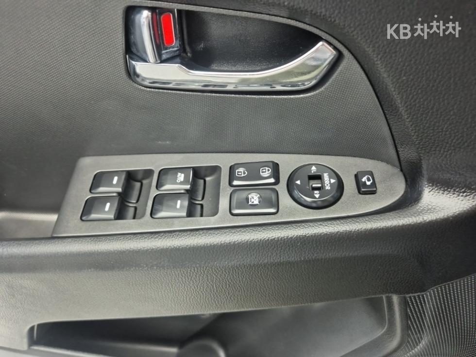 2013 - kia sportage