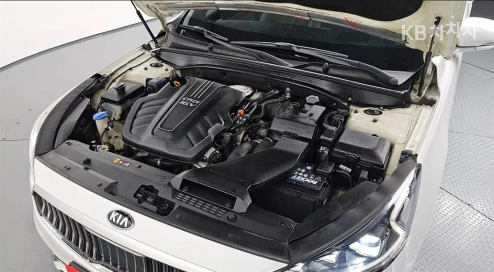 2017 - kia k7