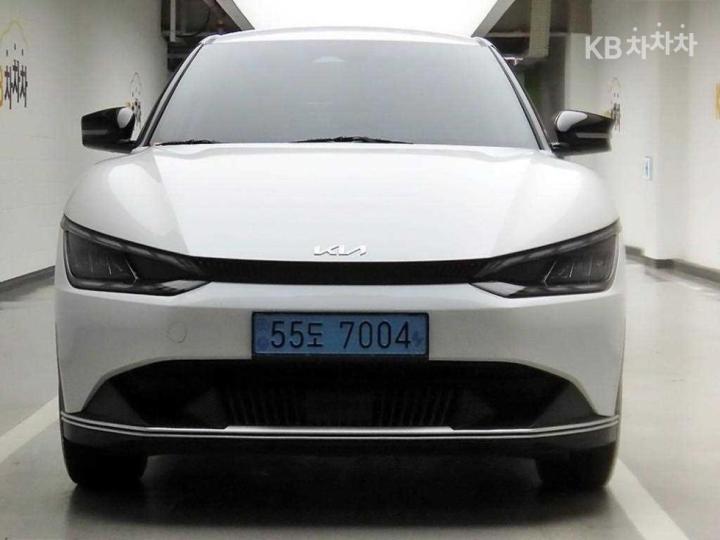 Kia EV6 Long Range 2WD Air — фото 2