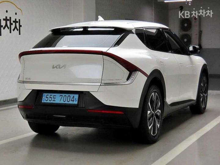 Kia EV6 Long Range 2WD Air — фото 4