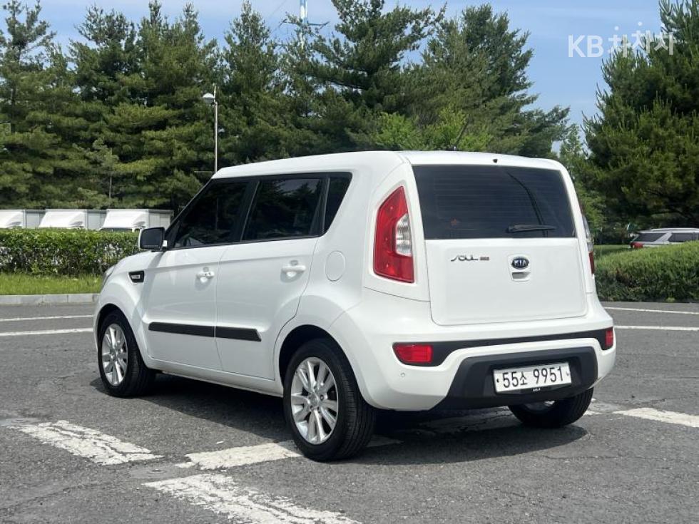 2012 - kia soul