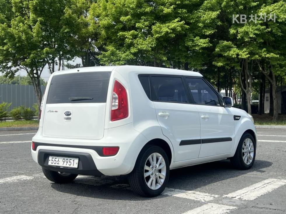 2012 - kia soul