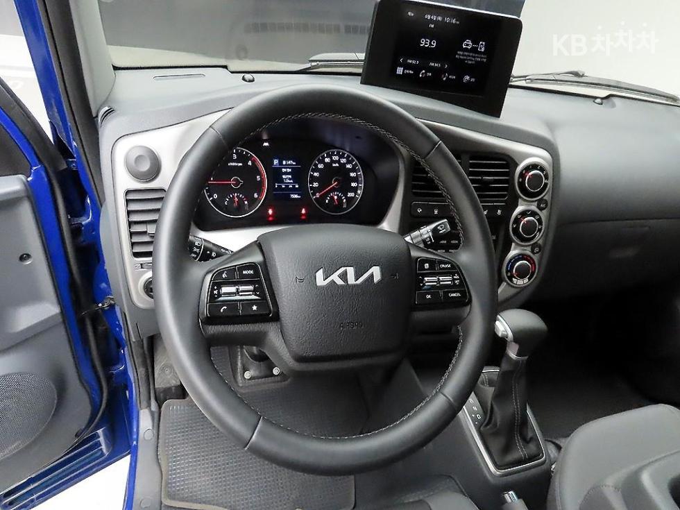 2025 - kia bongo iii