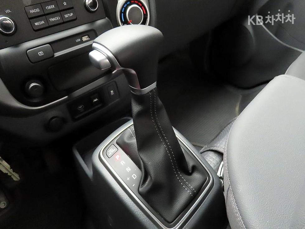 2025 - kia bongo iii
