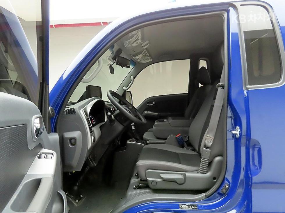 2025 - kia bongo iii