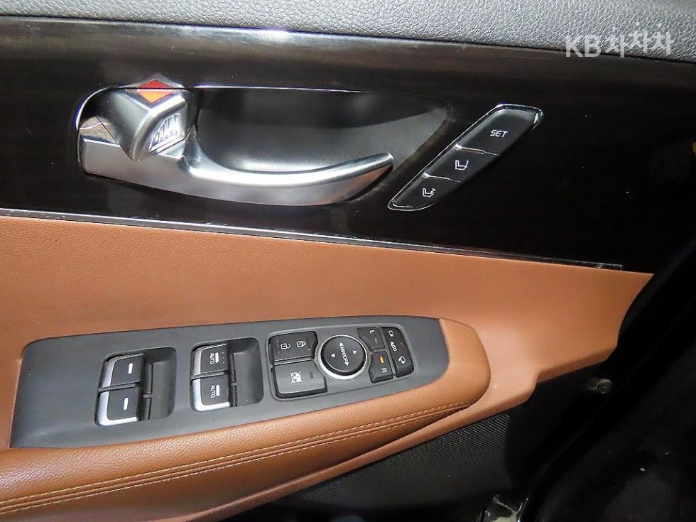 2019 - kia sorento