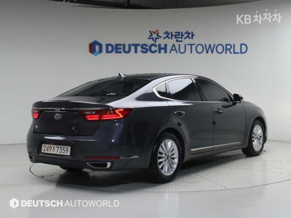 2018 - kia k7