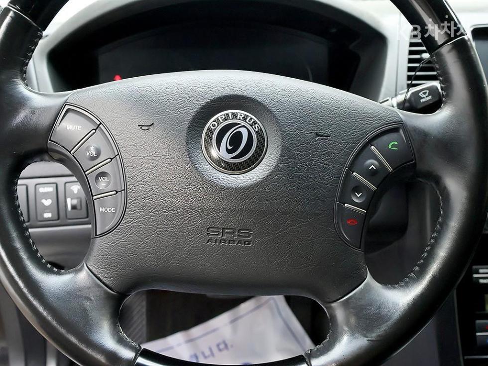 2010 - kia opirus