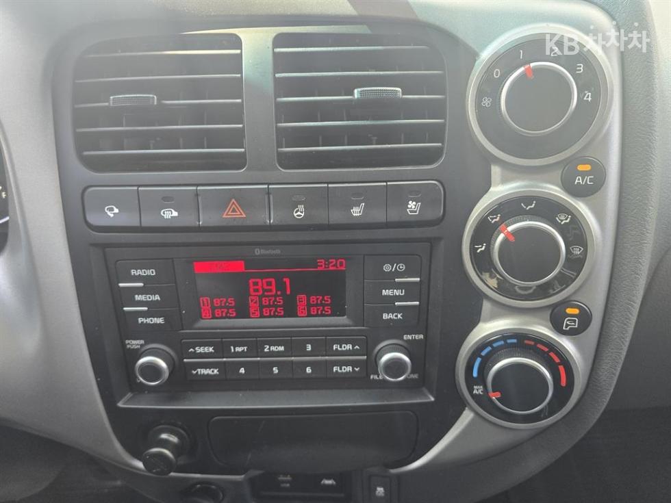 2025 - kia bongo iii
