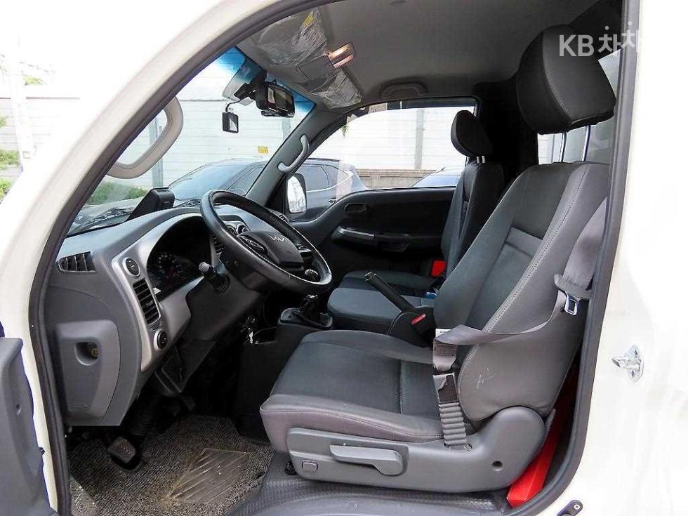 2024 - kia bongo iii