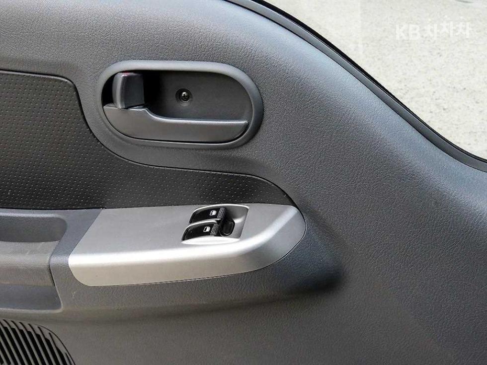 2024 - kia bongo iii