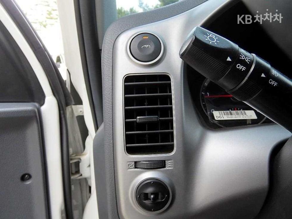 2024 - kia bongo iii