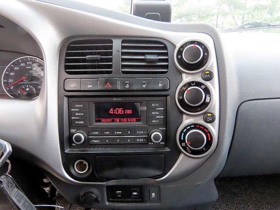 2024 - kia bongo iii