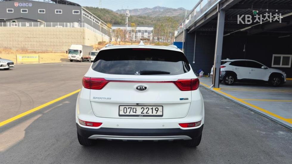 2017 - kia sportage