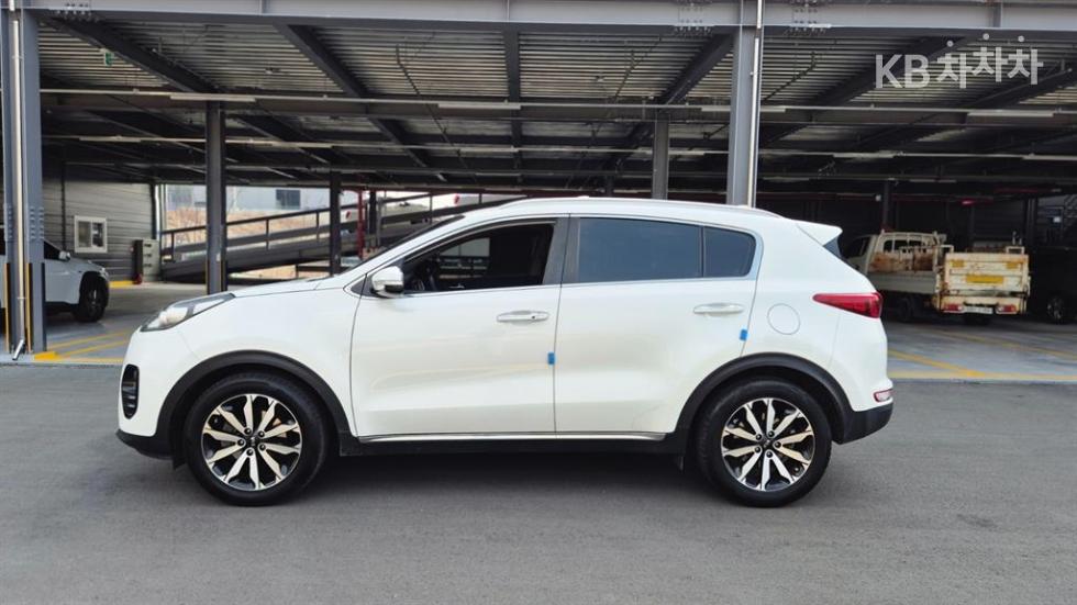 2017 - kia sportage