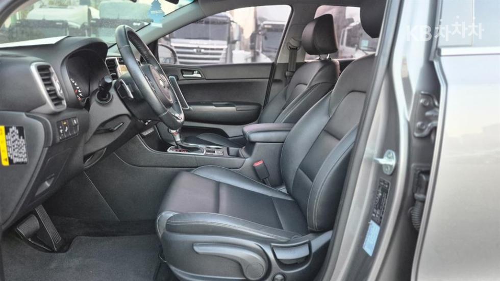 2017 - kia sportage