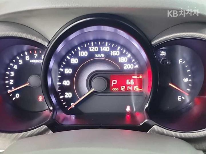 Kia Ray 1.0 Gasoline Luxury 7