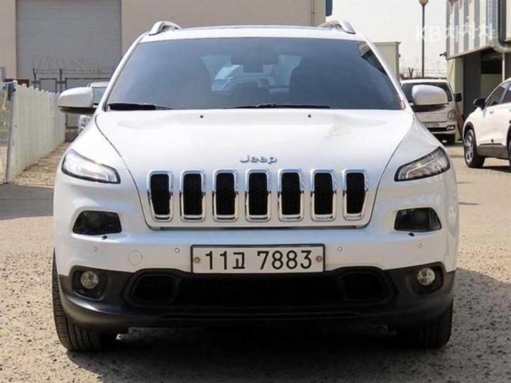 Jeep Cherokee 2.4 Longitude Base Type 3