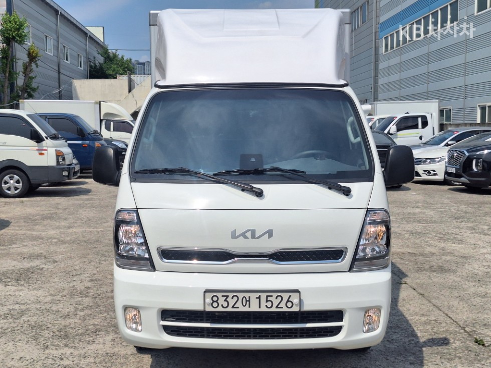 2025 - kia bongo iii