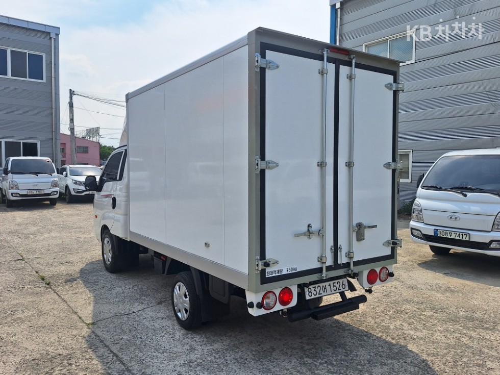 2025 - kia bongo iii