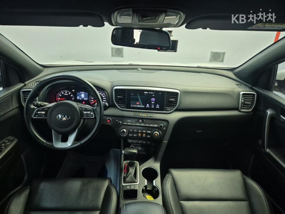 2020 - kia sportage