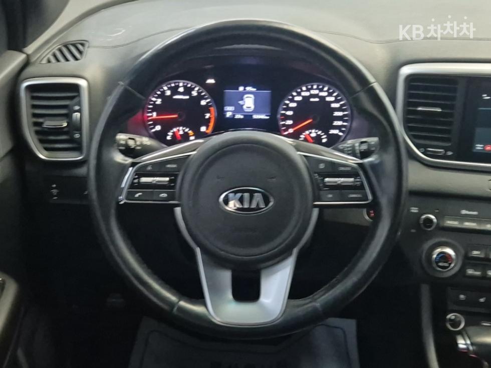 2020 - kia sportage