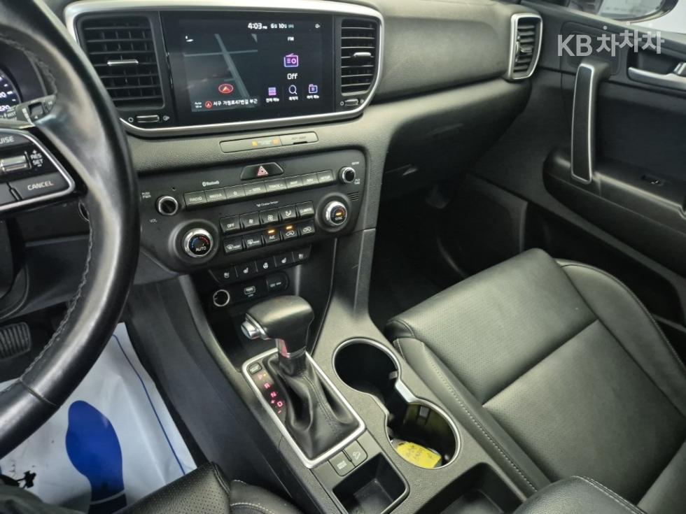 2020 - kia sportage