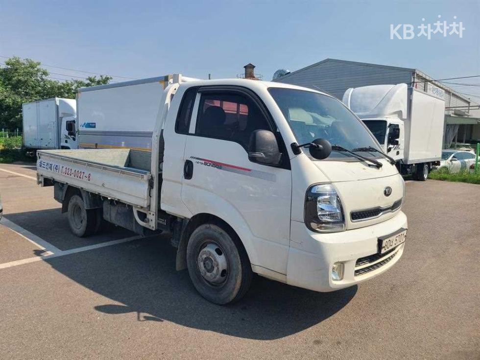 2022 - kia bongo iii