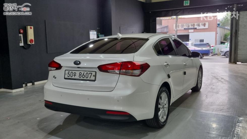 2017 - kia k3