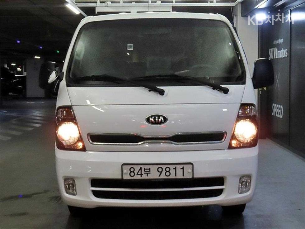 2015 - kia bongo iii