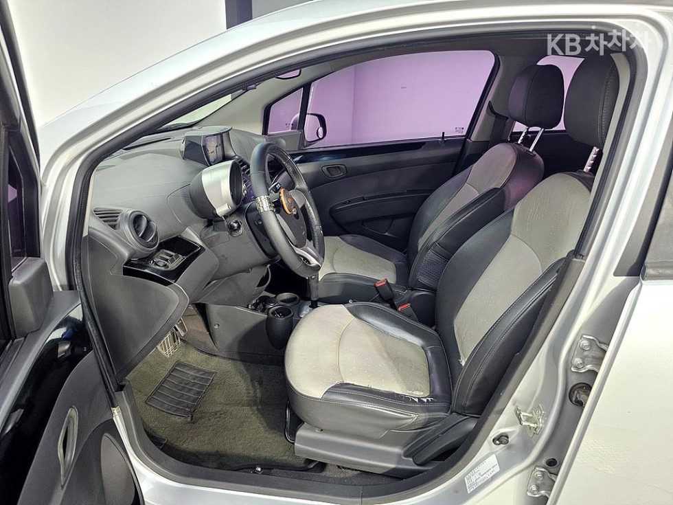 Chevrolet Spark — miniaturë 8