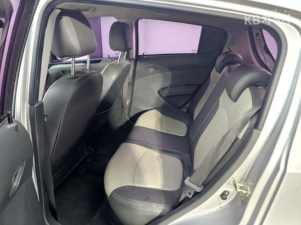 Chevrolet Spark — miniaturë 9