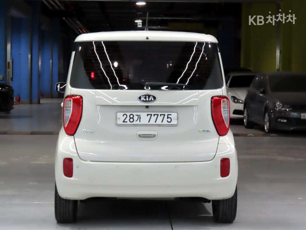 2012 - kia ray