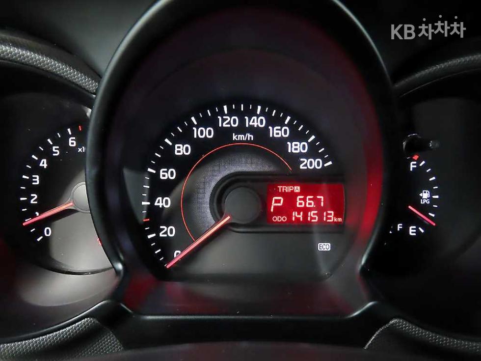 2012 - kia ray