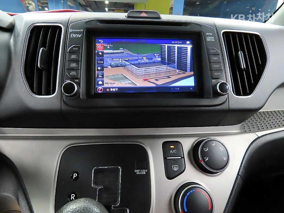 2012 - kia ray