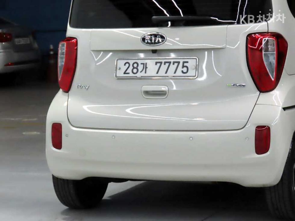 2012 - kia ray
