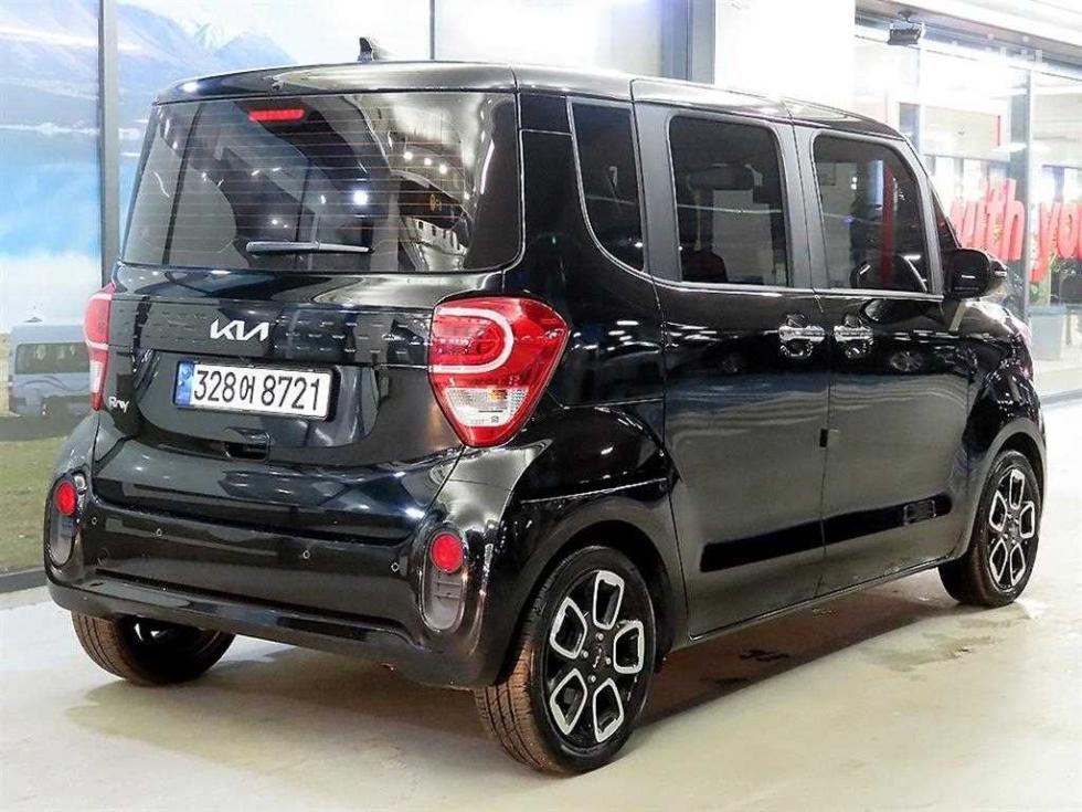 2022 - kia ray