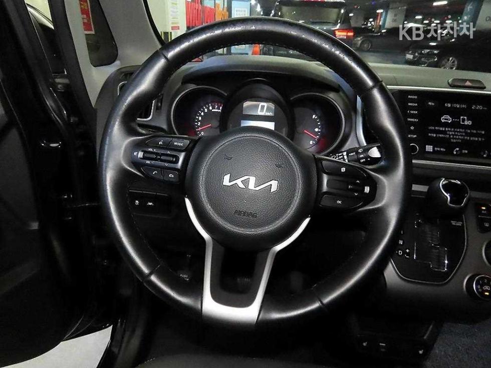 2022 - kia ray