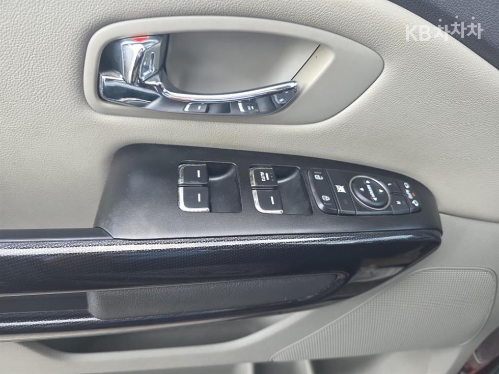 2016 - kia carnival