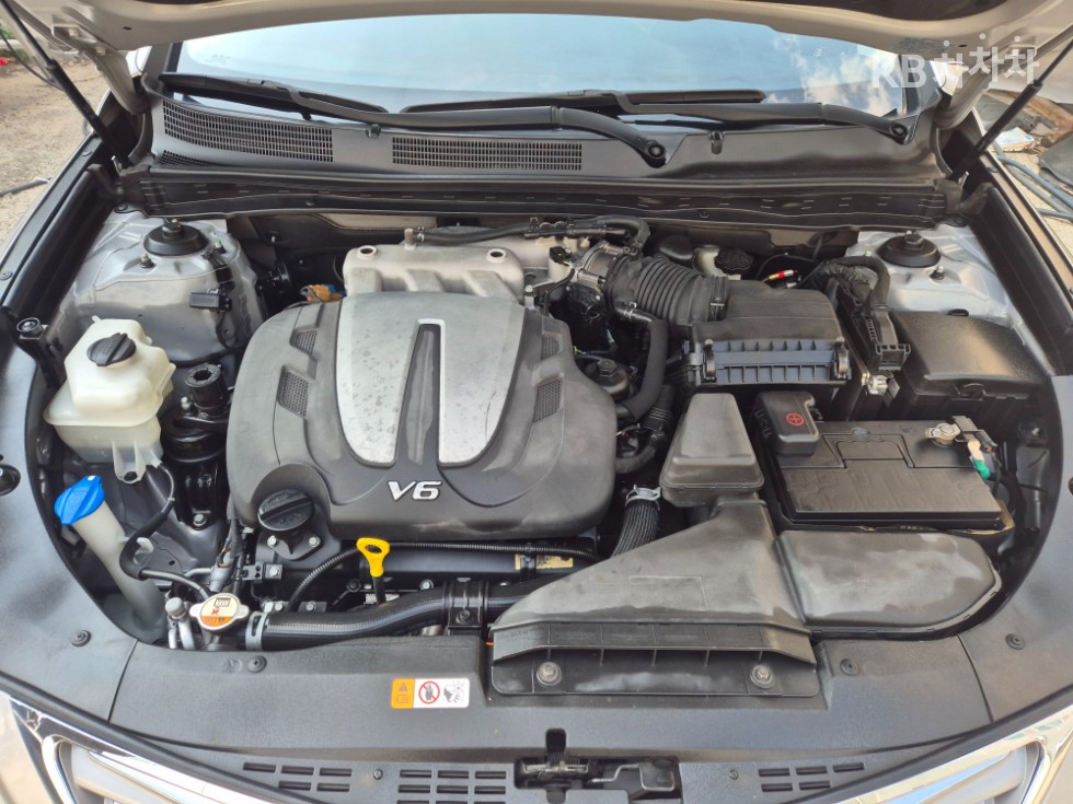 Hyundai Grandeur — miniaturë 17