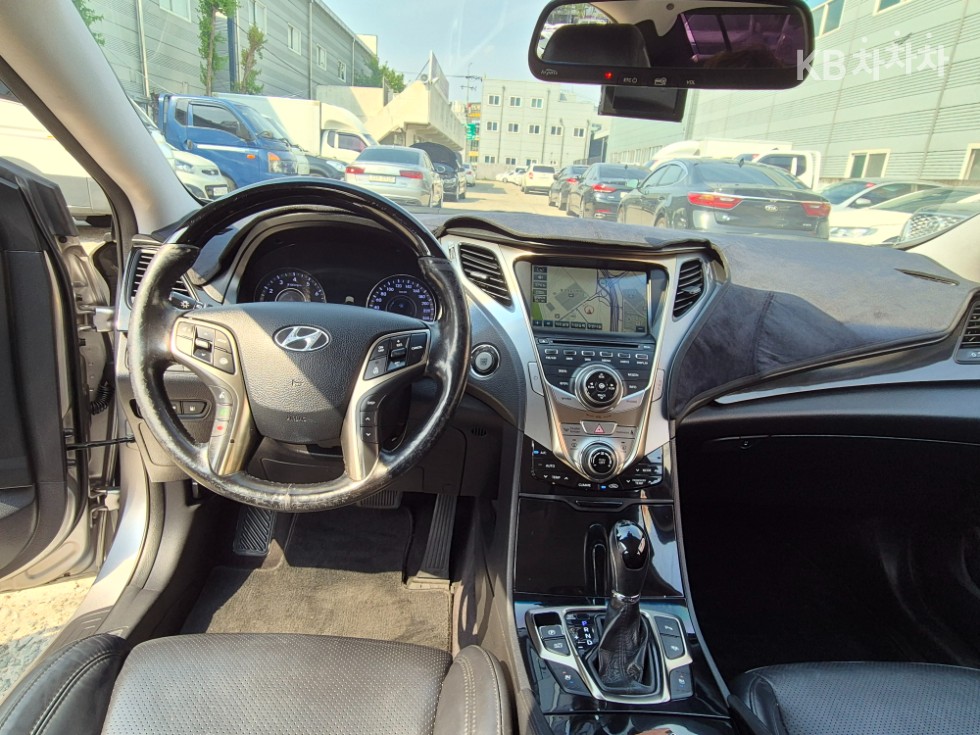 Hyundai Grandeur — miniaturë 9