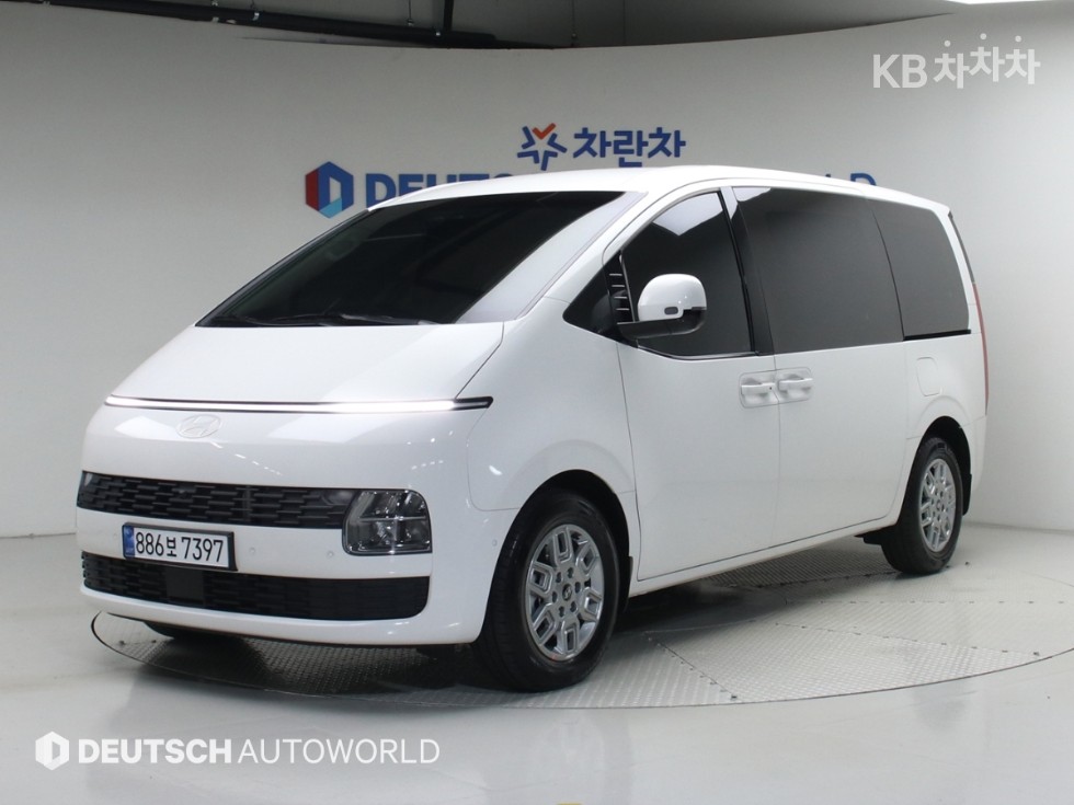 2026 hyundai staria