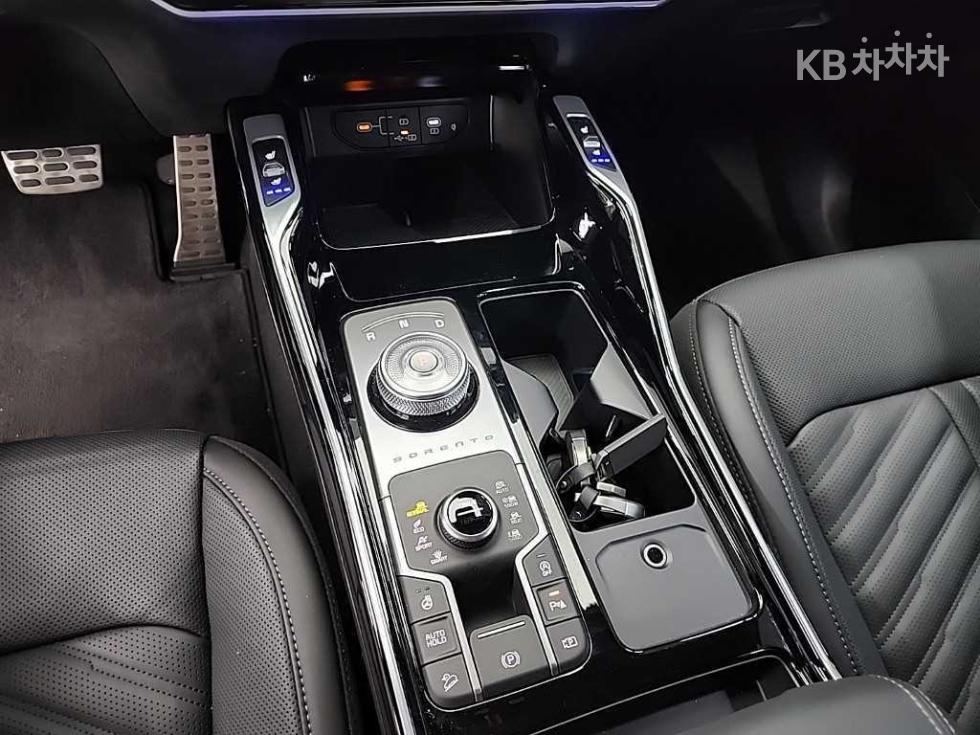 2025 - kia sorento