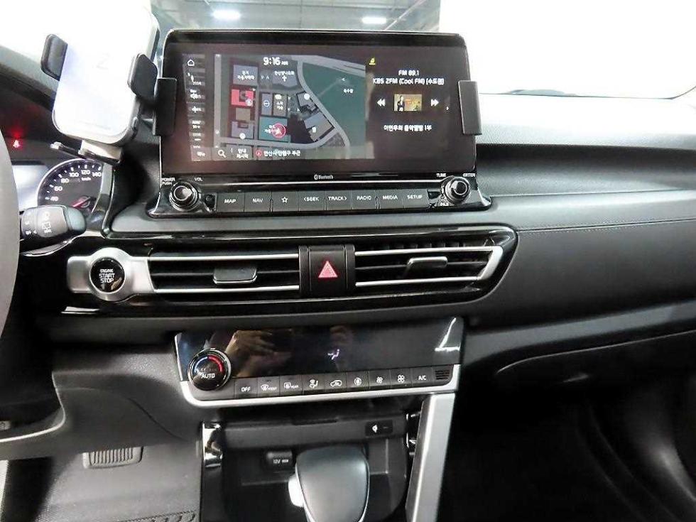 2023 - kia seltos