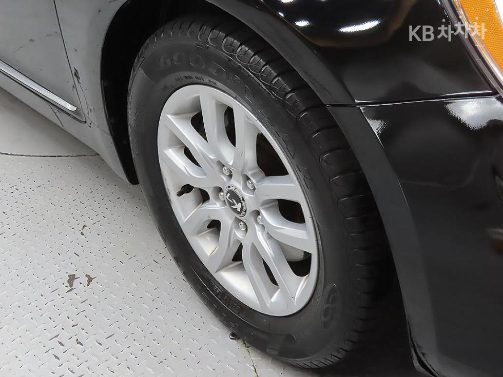 2010 - kia k7