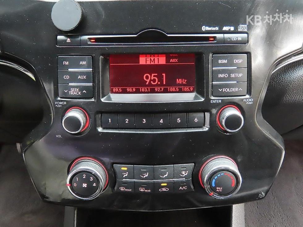 2010 - kia k7