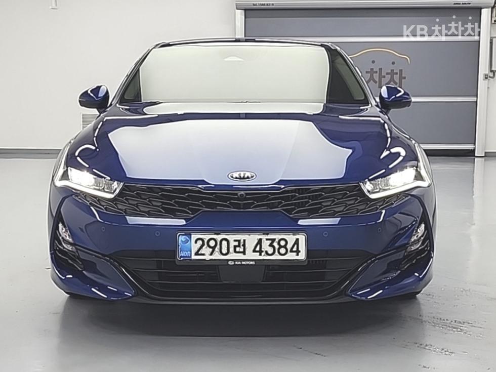 2021 - kia k5