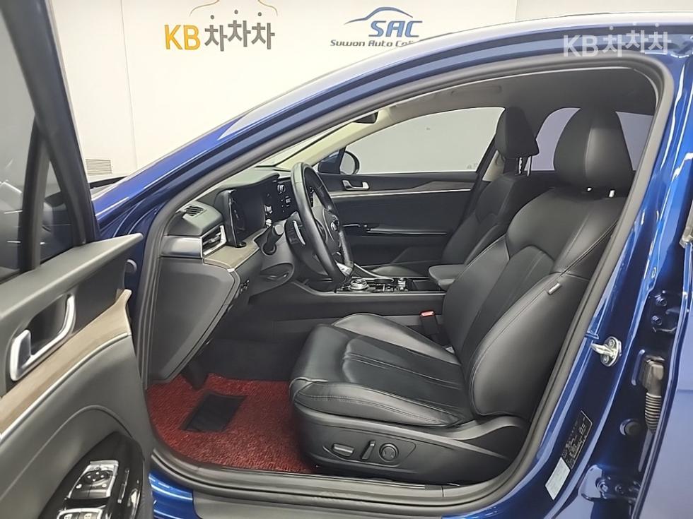 2021 - kia k5