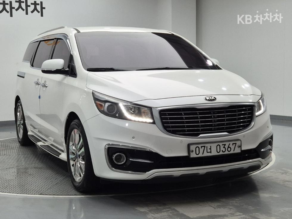 2017 - kia carnival